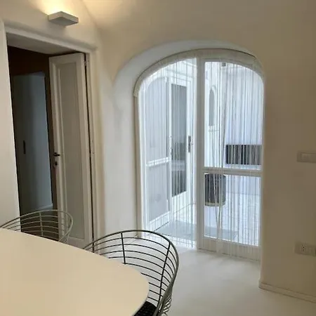 Апартаменты Piazzetta Suite, Капри